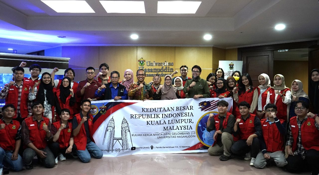 28 Mahasiswa Unhas Ikuti Program KKN Internasional di Malaysia
