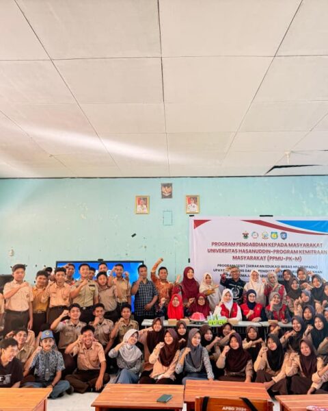 Fakultas Keperawatan Unhas Edukasi Remaja Cegah HIV Lewat Program GESIT di Kepulauan Selayar 1 Fakultas Keperawatan Unhas Edukasi Remaja Cegah HIV Lewat Program GESIT di Kepulauan Selayar 5
