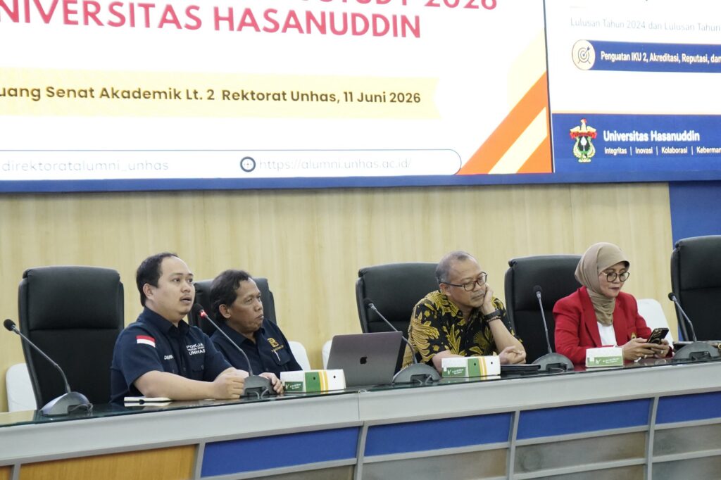 Unhas Resmi Luncurkan Tracer Study 2026, Perkuat Evaluasi Mutu Pendidikan Berkelanjutan 3