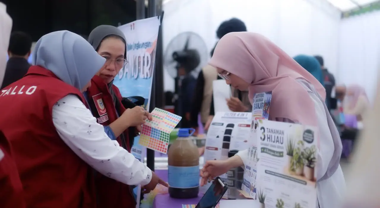Unhas dan Stanford University Hadirkan Pameran Kesehatan Lingkungan di Kecamatan Tallo Kota Makassar