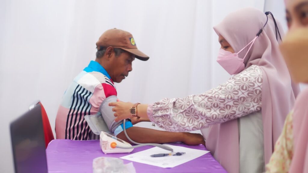 Unhas dan Stanford University Hadirkan Pameran Kesehatan Lingkungan di Kecamatan Tallo Kota Makassar